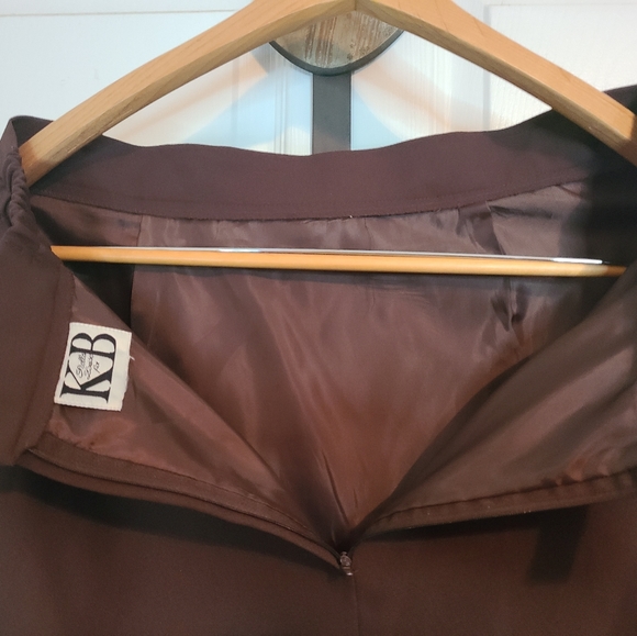 Stella Louise for KB Woman's Two Piece Suit, Size: Large Color: Brown - Picture 12 of 13